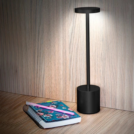 LuxTouch Metal – Luminária LED Recarregável de Mesa